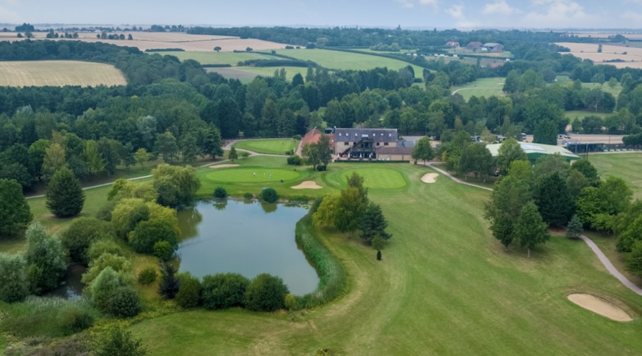 Photo of Lakeside Lodge Golf Centre